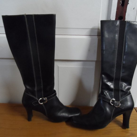 EA by Etienne Aigner Hanley Black Boots - Size 9M - Picture 1 of 6